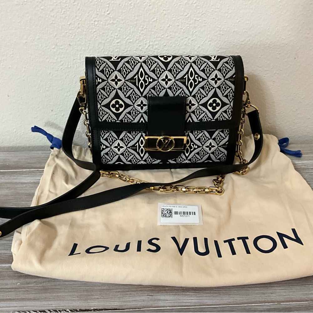 LOUIS VUITTON
Jacquard Since 1854 Dauphine MM Handbag